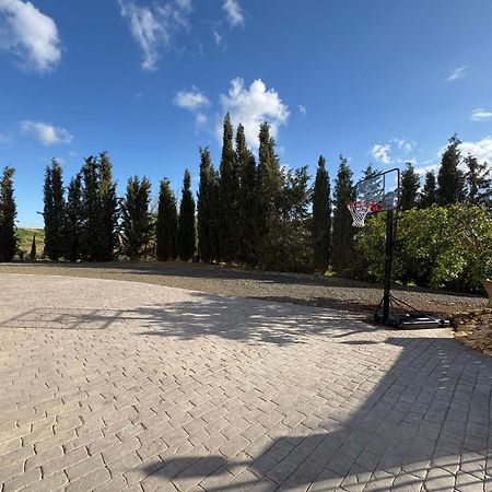 Spacious Villa With Exceptional Views In Malaga 卡萨拉博内拉 外观 照片