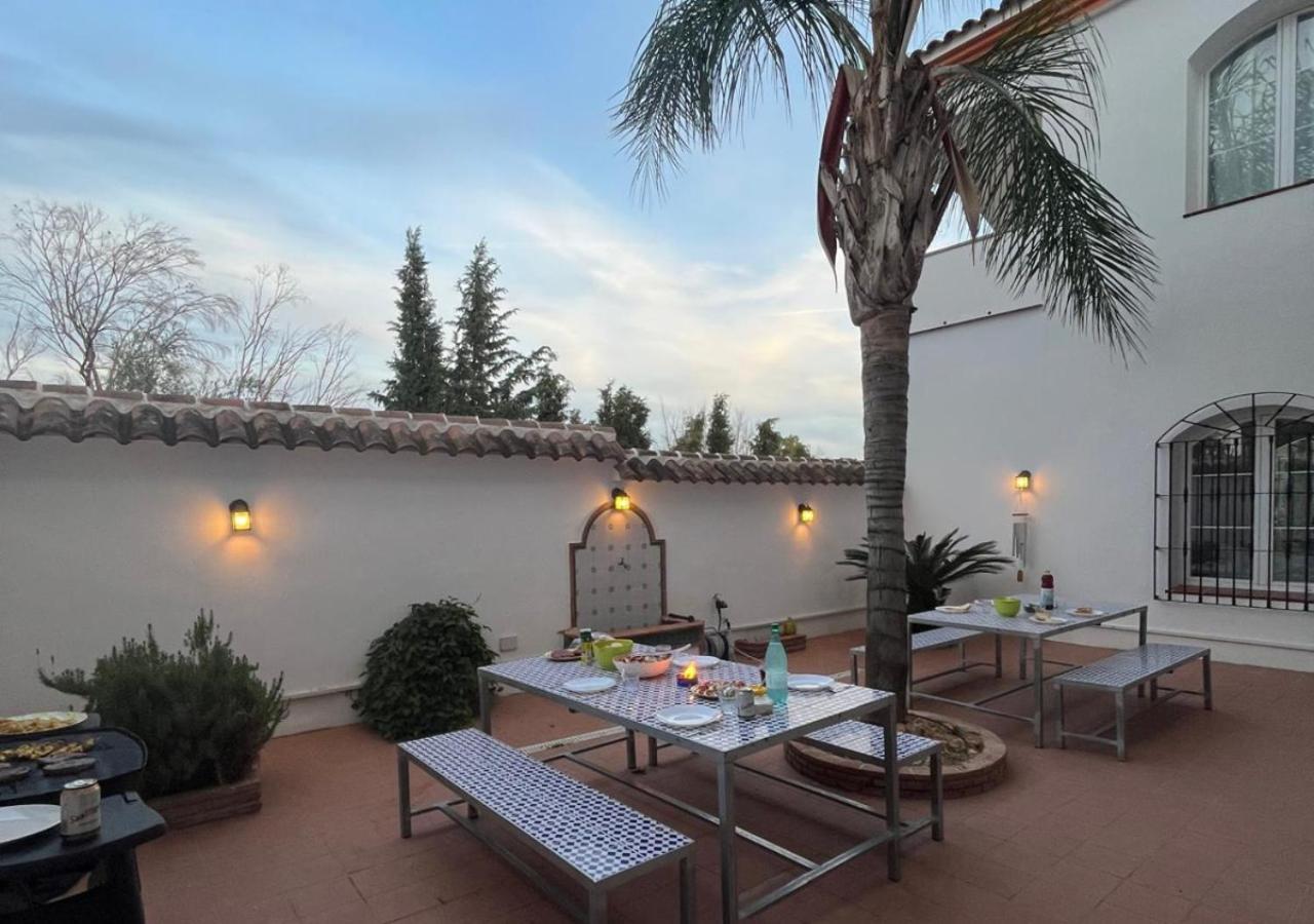 Spacious Villa With Exceptional Views In Malaga 卡萨拉博内拉 外观 照片