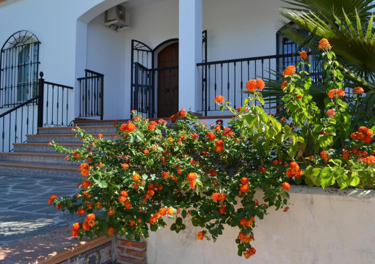 Spacious Villa With Exceptional Views In Malaga 卡萨拉博内拉 外观 照片