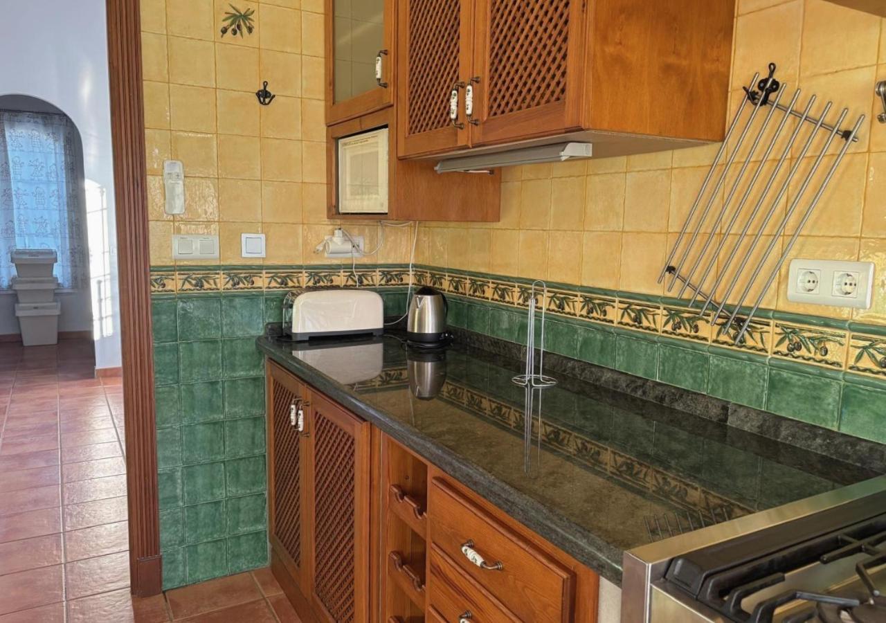 Spacious Villa With Exceptional Views In Malaga 卡萨拉博内拉 外观 照片